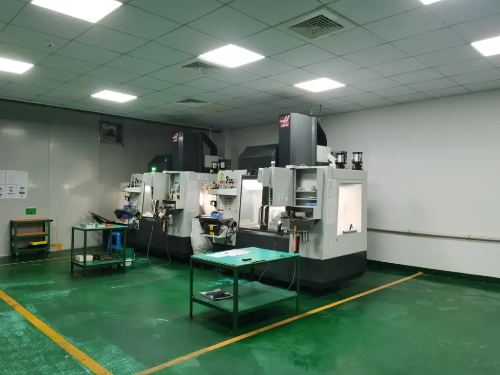 5 axis cnc machining center