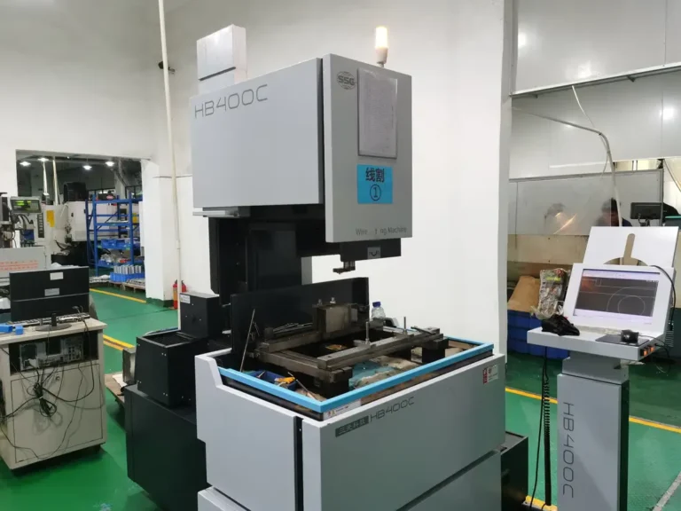 средняя обработка edm от обрабатывающего центра weldo