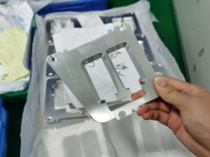 CNC-Bearbeitung von Aluminiumplatten