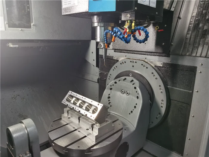 5 軸 cnc 加工ステンレス車エンジン部品 (8)