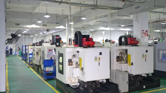 Centro di lavoro cnc Weldo 3/4 assi