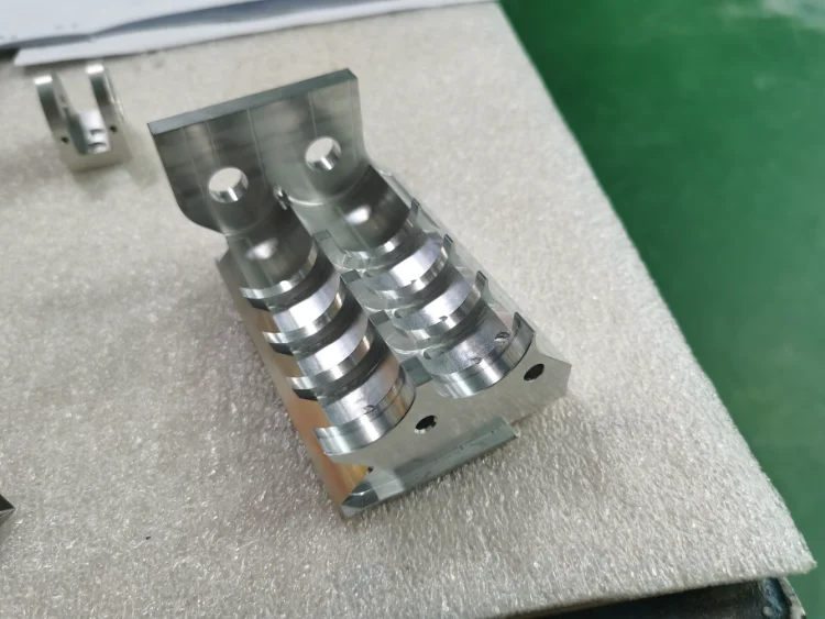 Costo della prototipazione CNC in alluminio