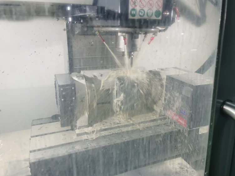 lavorazione cnc in abs (3)