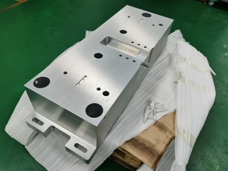 cnc machined aluminum huge part (1)
