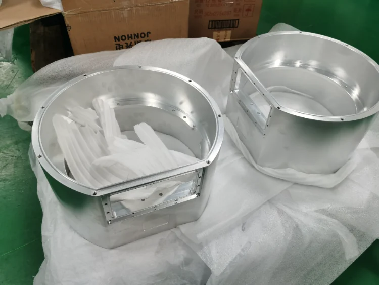 Guscio enorme in alluminio lavorato a macchina