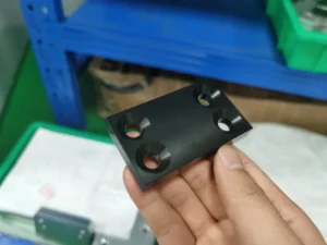 parte pom lavorata cnc (1)