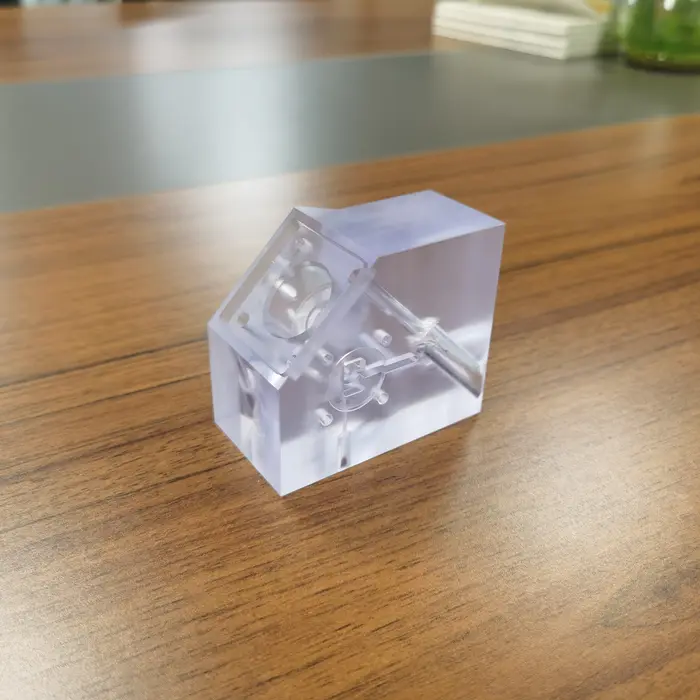 lavorazione cnc peek