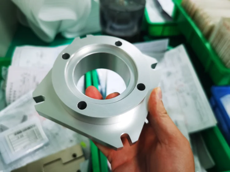 parte in alluminio 6082 precisa (2)