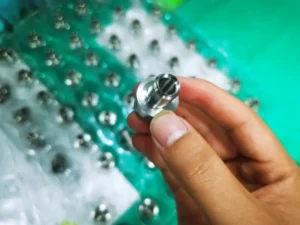 Pièce usinée en CNC en acier inoxydable 304L (3)