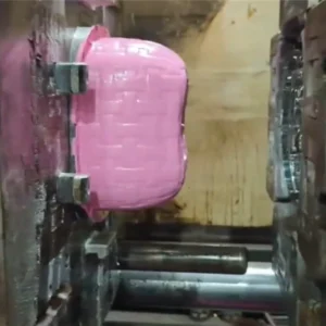 القولبة بالحقن