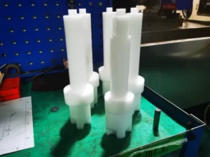 bielle de piston pom usinée en cnc