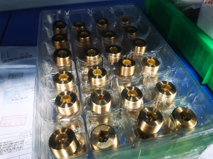 bronze cnc machining mini part