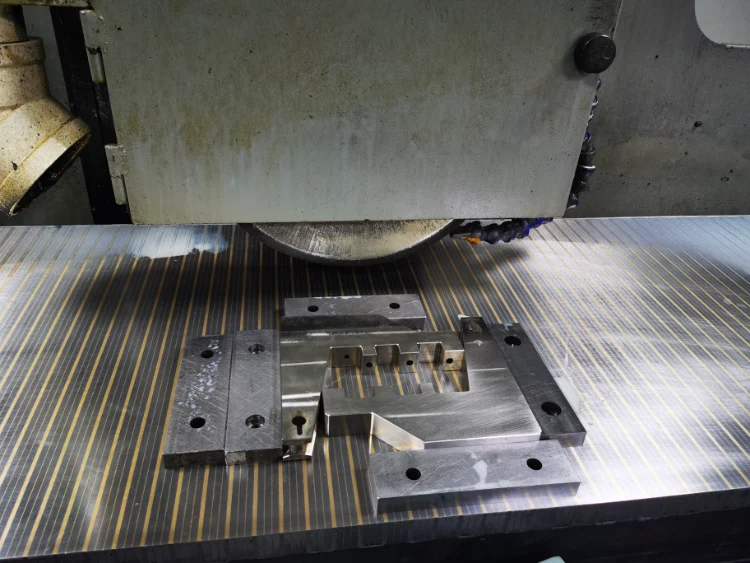cnc grinding (1)