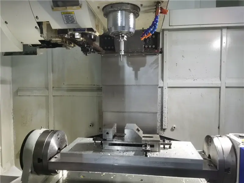 4-Achsen-CNC-Fräsen für Stahlteile