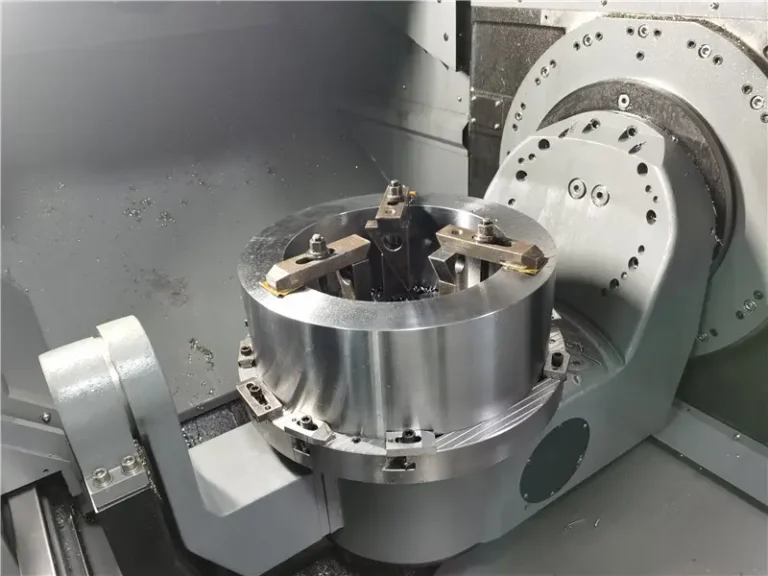 Usinage CNC 5 axes pour grandes pièces