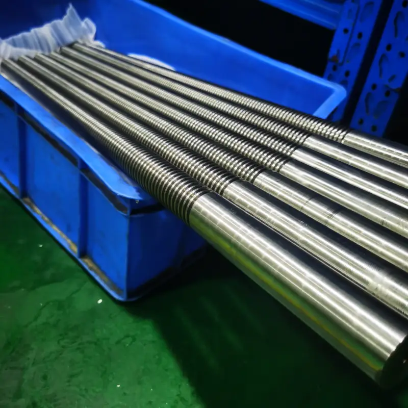side view of aisi 4340  clamp screw 