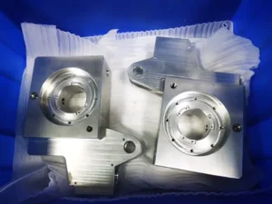 Support en aluminium 7075
