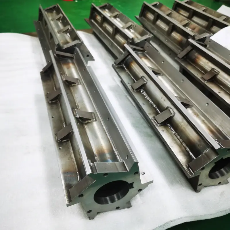 Деталь из стали AISI 1020 с комбинированной сваркой