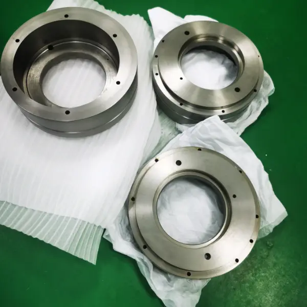 CNC machined cast iron bushing