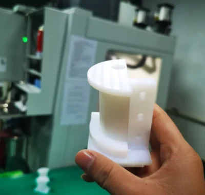 5 Achsen bearbeitetes PE-Teil