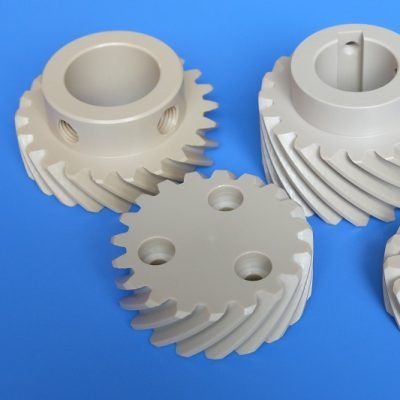 Usinage CNC d'une pièce en forme de poireau