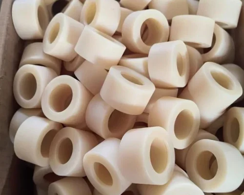 componente lavorata in PTFE