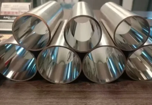 титановая труба